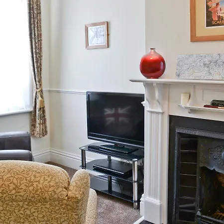Station House * Egton